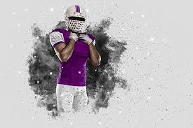 阿根廷队2026年世界杯球衣：经典蓝白条纹+黑色三道杠配饰